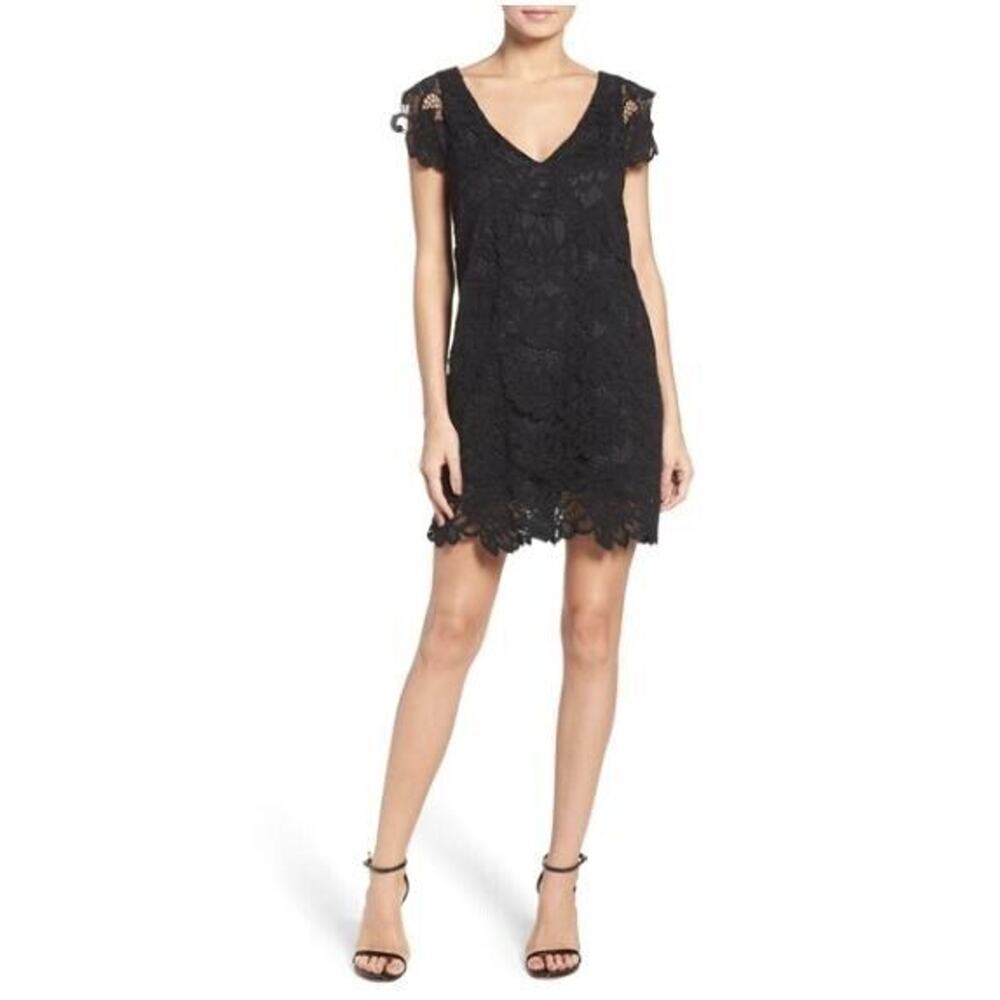 BB Dakota Women's Jacqueline Lace V-Neck Shift Dress in Black‎ Small MSRP $88